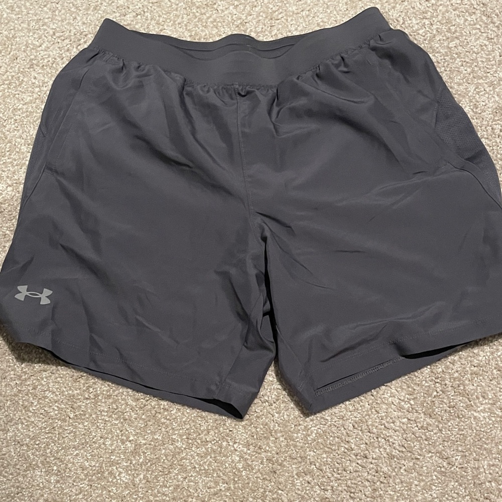 Under Armour Men's Dark Gray Athletic Shorts